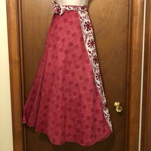 Reversible silk convertible skirt.
